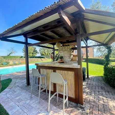 Spoleto Tranquilita Sleeps 20 With Wifi Pool Yoga Gardens And Views Morro