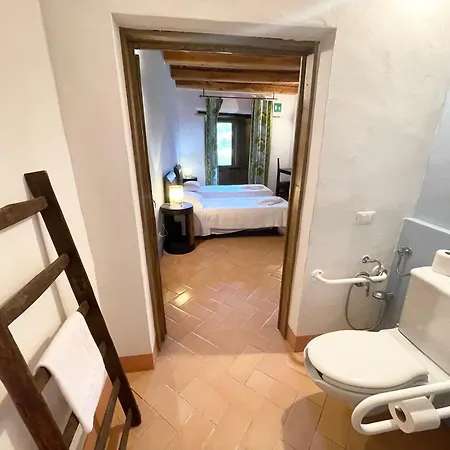 Spoleto Tranquilita Sleeps 20 With Wifi Pool Yoga Gardens And Views