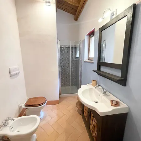 Spoleto Tranquilita Sleeps 20 With Wifi Pool Yoga Gardens And Views 别墅 *