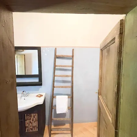 Spoleto Tranquilita Sleeps 20 With Wifi Pool Yoga Gardens And Views 别墅