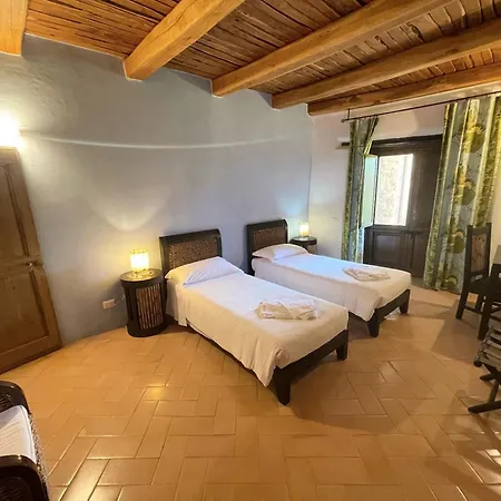 别墅 Spoleto Tranquilita Sleeps 20 With Wifi Pool Yoga Gardens And Views