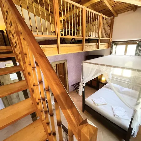 别墅 Spoleto Tranquilita Sleeps 20 With Wifi Pool Yoga Gardens And Views *