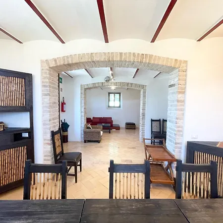 Villa Spoleto Tranquilita Sleeps 20 With Wifi Pool Yoga Gardens And Views Morro