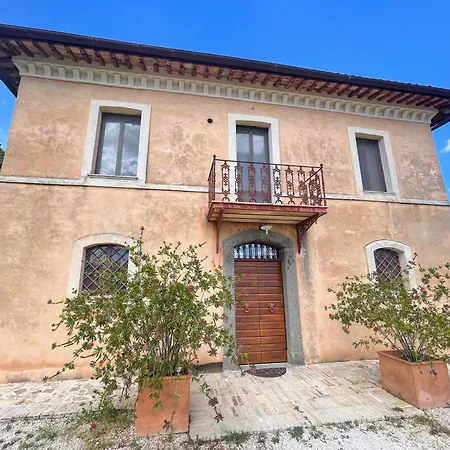 Spoleto Tranquilita Sleeps 20 With Wifi Pool Yoga Gardens And Views Morro