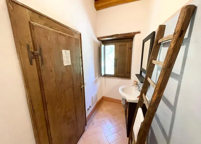 Spoleto Tranquilita Sleeps 20 With Wifi Pool Yoga Gardens And Views