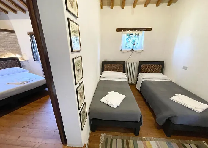 Spoleto Tranquilita Sleeps 20 With Wifi Pool Yoga Gardens And Views Villa Morro