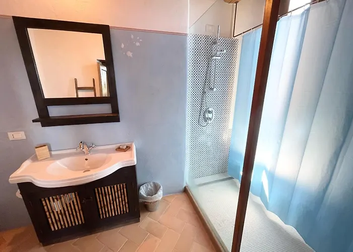 Spoleto Tranquilita Sleeps 20 With Wifi Pool Yoga Gardens And Views