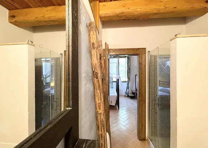 Spoleto Tranquilita Sleeps 20 With Wifi Pool Yoga Gardens And Views Villa