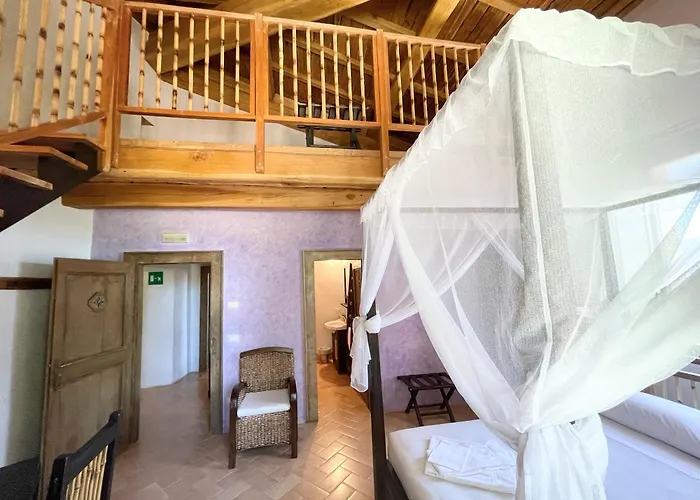 Spoleto Tranquilita Sleeps 20 With Wifi Pool Yoga Gardens And Views Morro