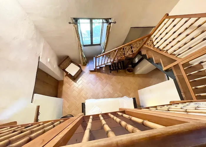 Spoleto Tranquilita Sleeps 20 With Wifi Pool Yoga Gardens And Views Morro