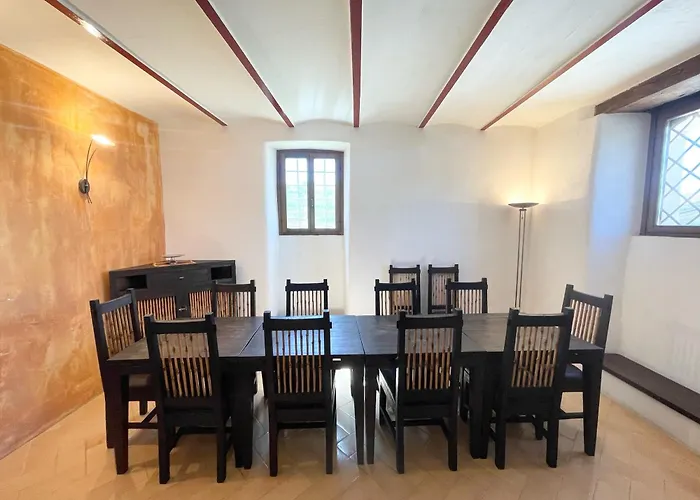 Villa Spoleto Tranquilita Sleeps 20 With Wifi Pool Yoga Gardens And Views