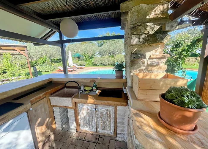 Spoleto Tranquilita Sleeps 20 With Wifi Pool Yoga Gardens And Views * Morro