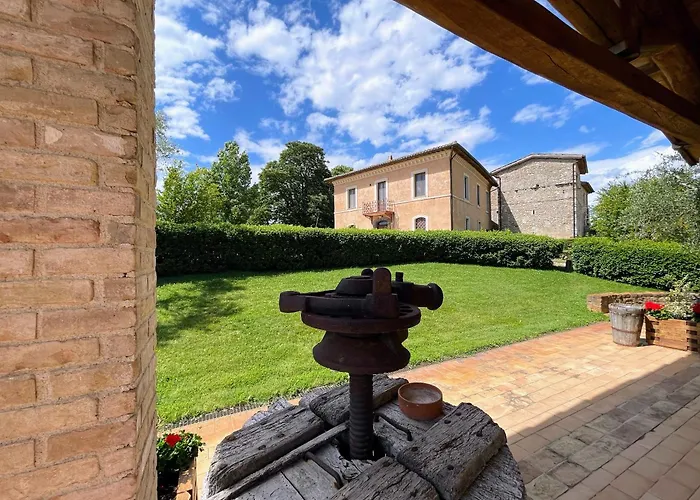 Spoleto Tranquilita Sleeps 20 With Wifi Pool Yoga Gardens And Views * Morro