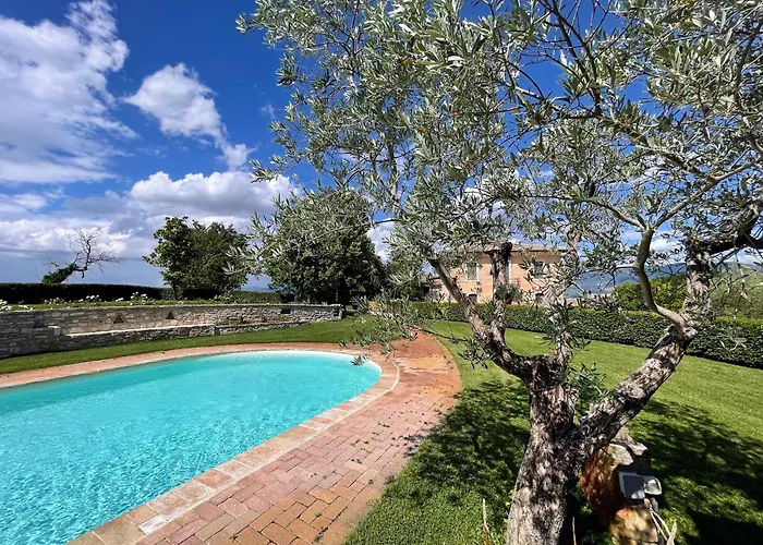Villa Spoleto Tranquilita Sleeps 20 With Wifi Pool Yoga Gardens And Views