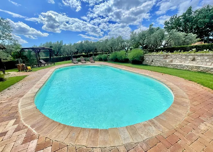 Villa Spoleto Tranquilita Sleeps 20 With Wifi Pool Yoga Gardens And Views *
