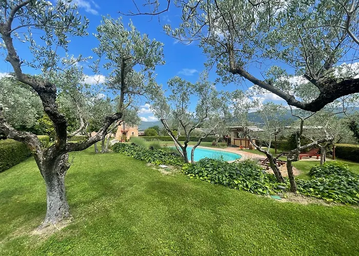 Spoleto Tranquilita Sleeps 20 With Wifi Pool Yoga Gardens And Views * Morro