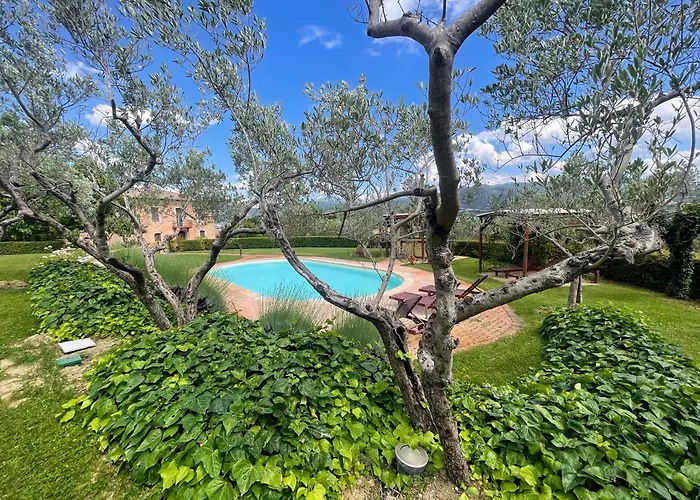 Spoleto Tranquilita Sleeps 20 With Wifi Pool Yoga Gardens And Views *